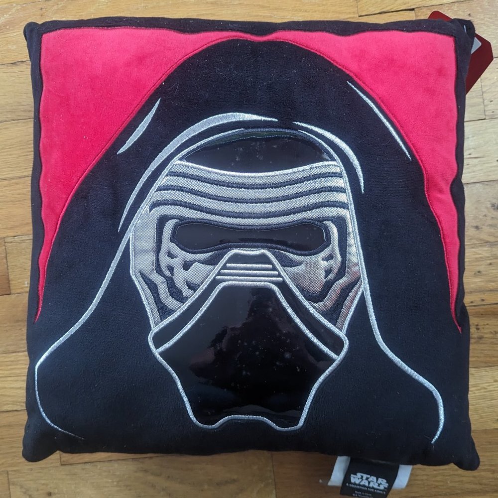 Disney Plush Star Wars Pillow NWT